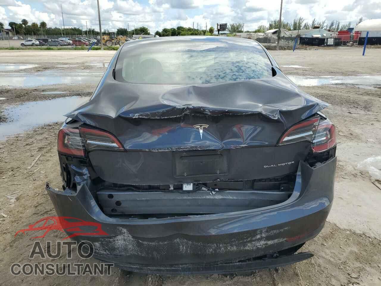 TESLA MODEL 3 2023 - 5YJ3E1EB7PF594032