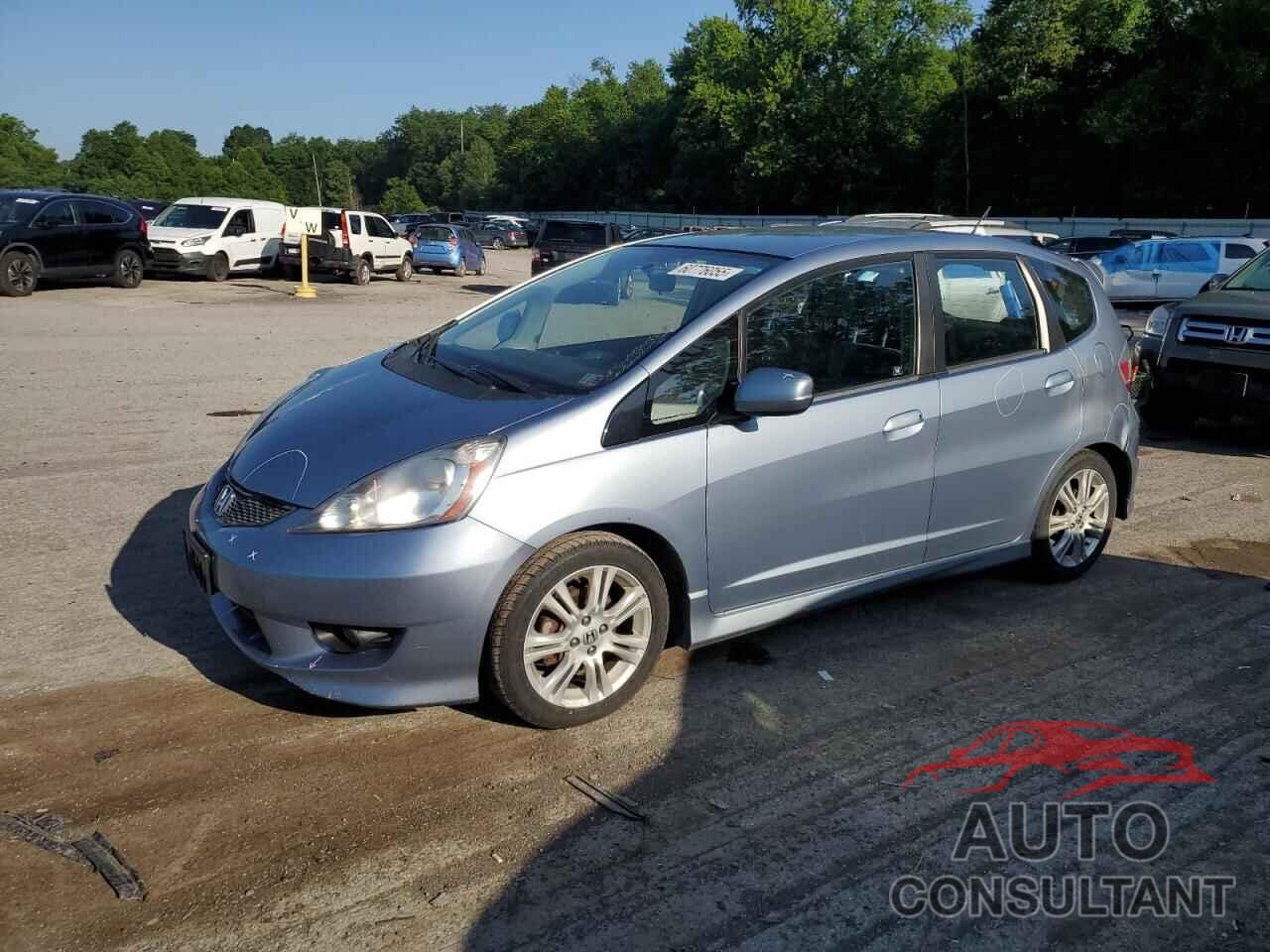 HONDA FIT 2011 - JHMGE8H55BC021604