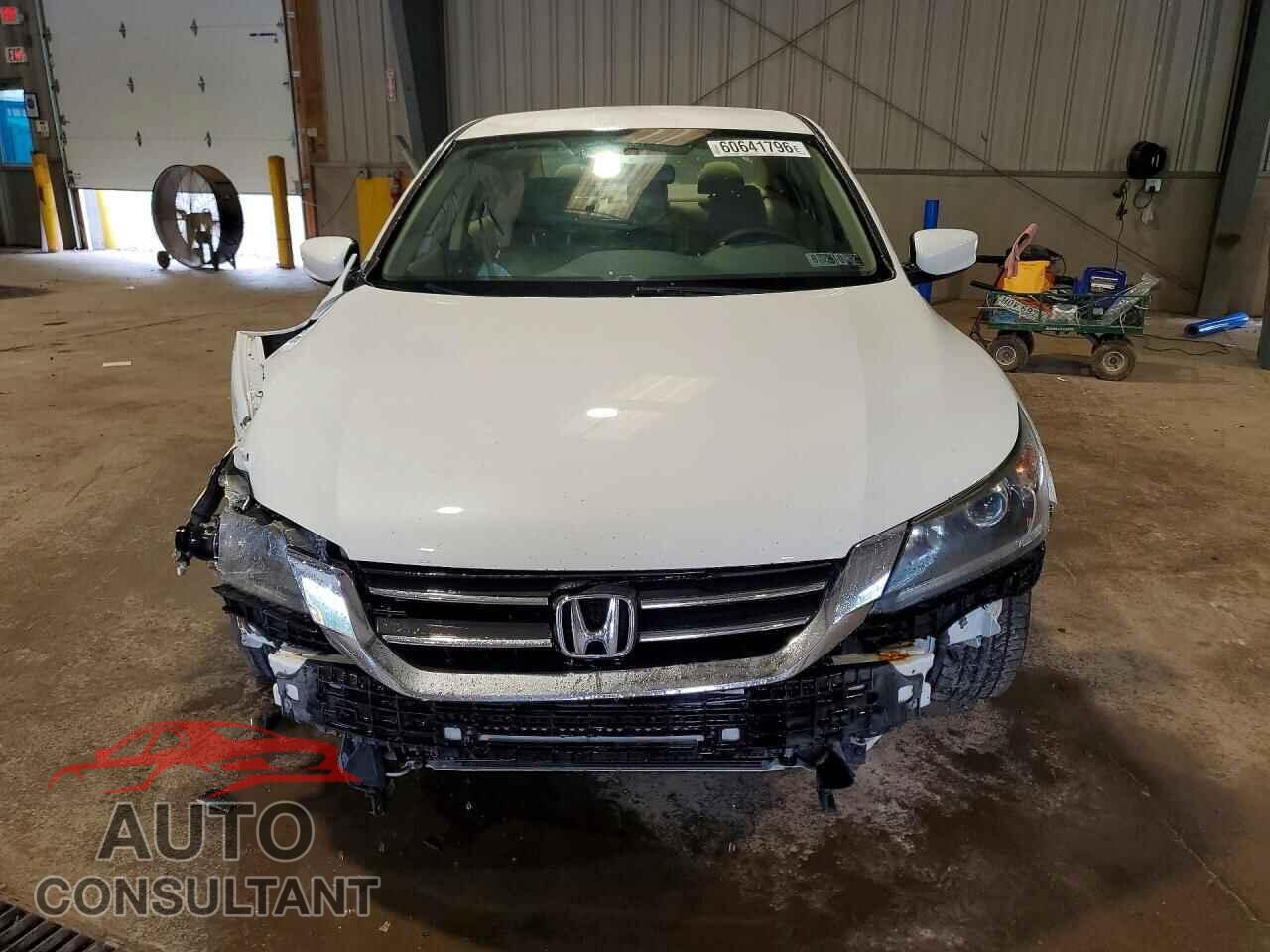 HONDA ACCORD 2015 - 1HGCR2F38FA085027
