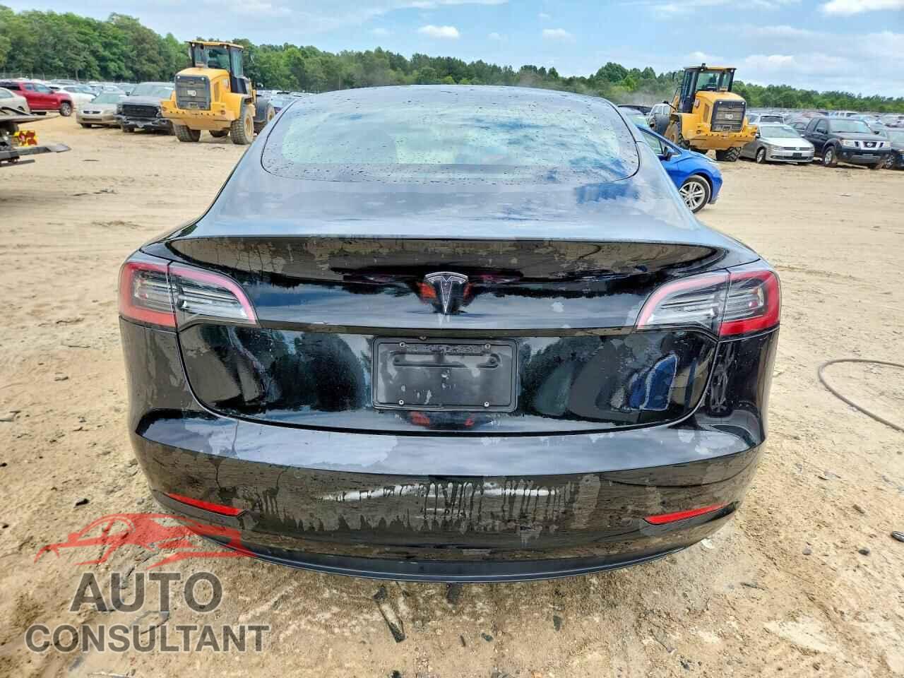 TESLA MODEL 3 2022 - 5YJ3E1EAXNF370905