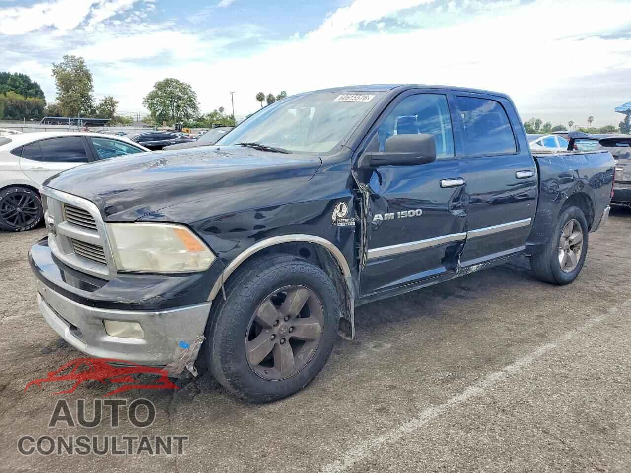 DODGE RAM 1500 2012 - 1C6RD7LT0CS241017