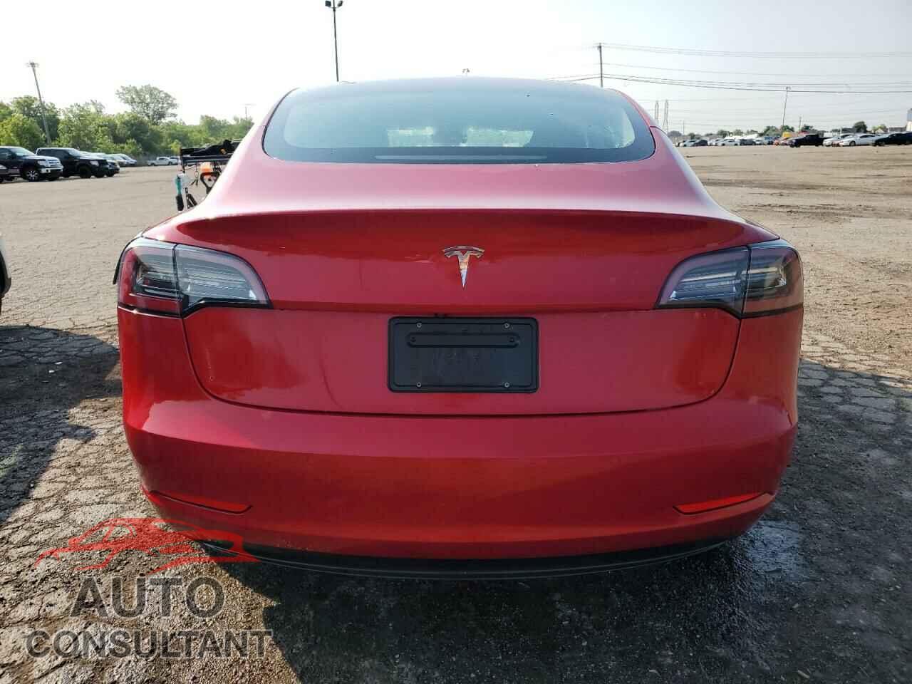 TESLA MODEL 3 2022 - 5YJ3E1EA0NF304413