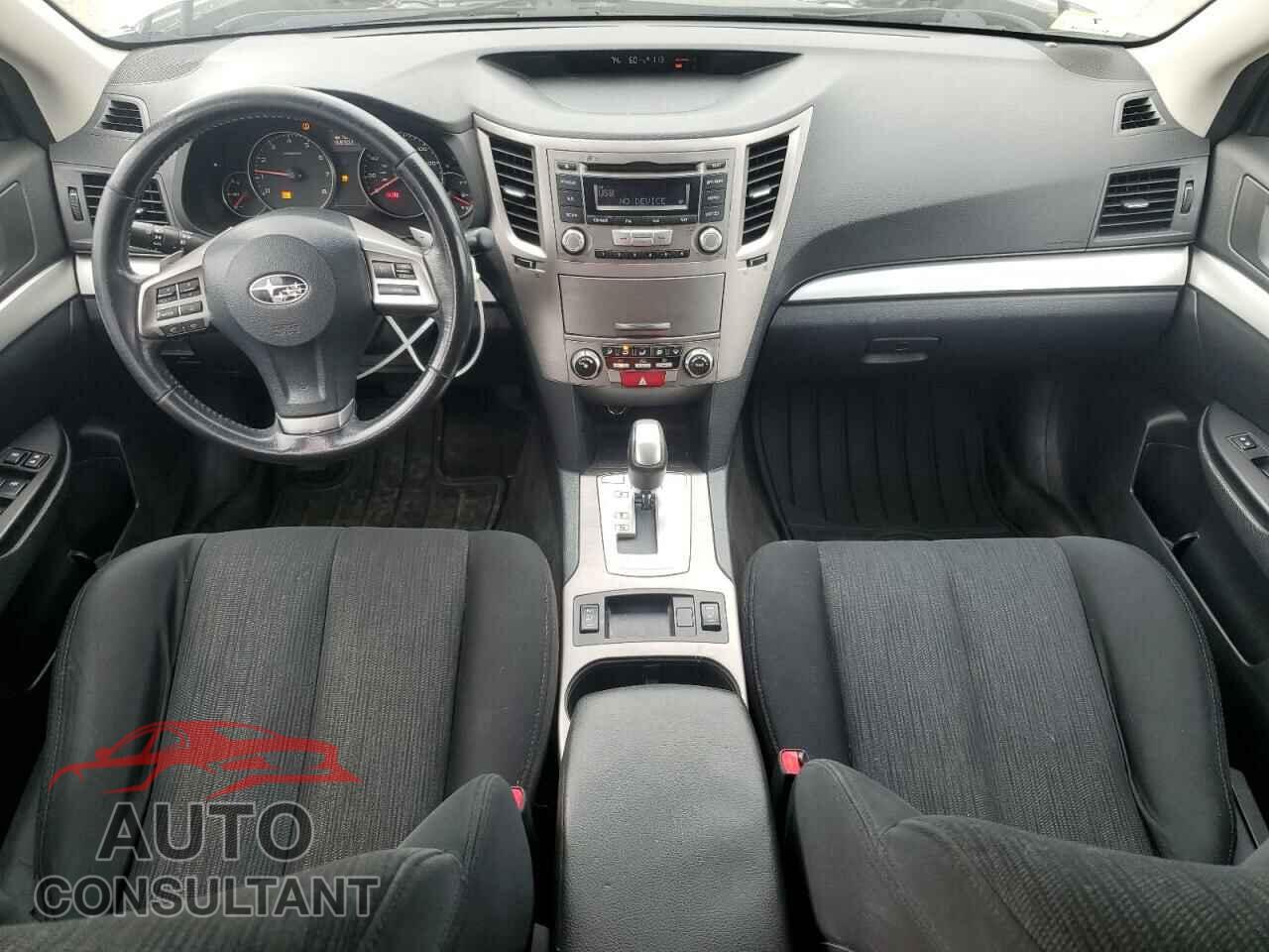SUBARU OUTBACK 2013 - 4S4BRBCC8D3303849