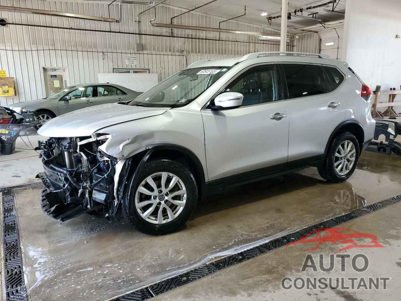 NISSAN ROGUE 2018 - KNMAT2MV5JP599127