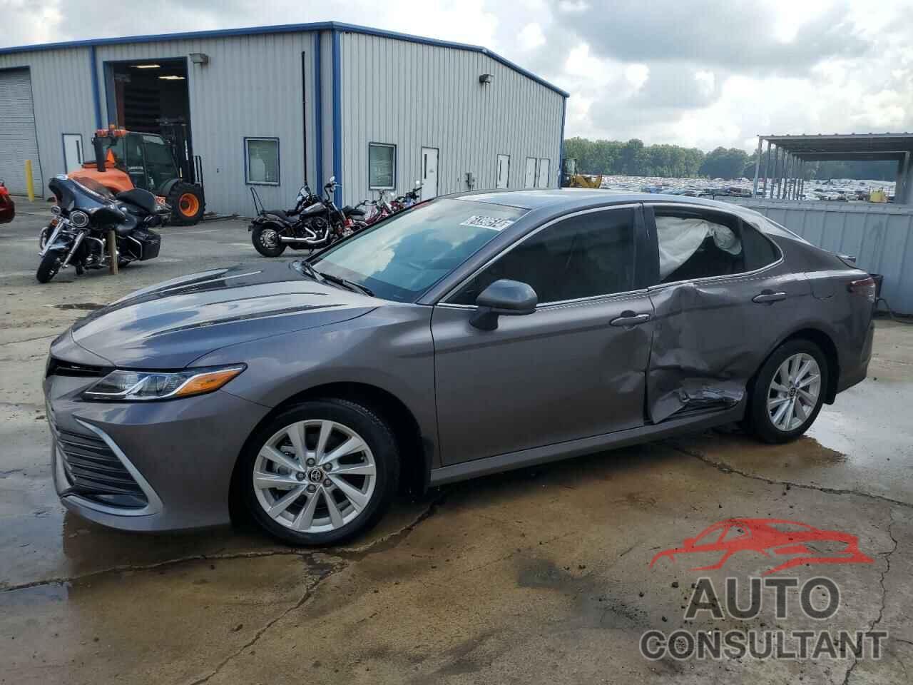 TOYOTA CAMRY 2023 - 4T1C11AK3PU095829