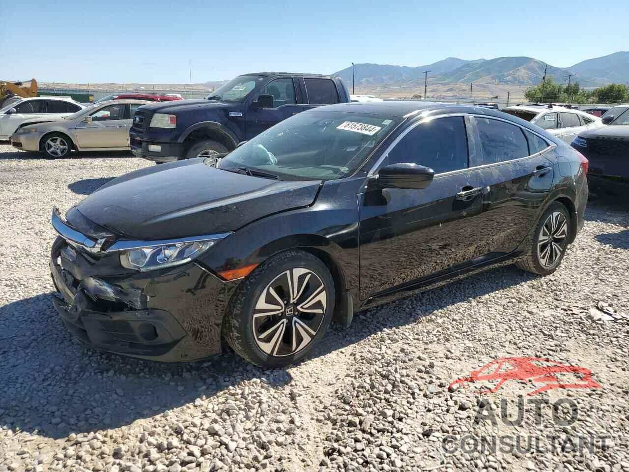HONDA CIVIC 2018 - JHMFC1F30JX015596