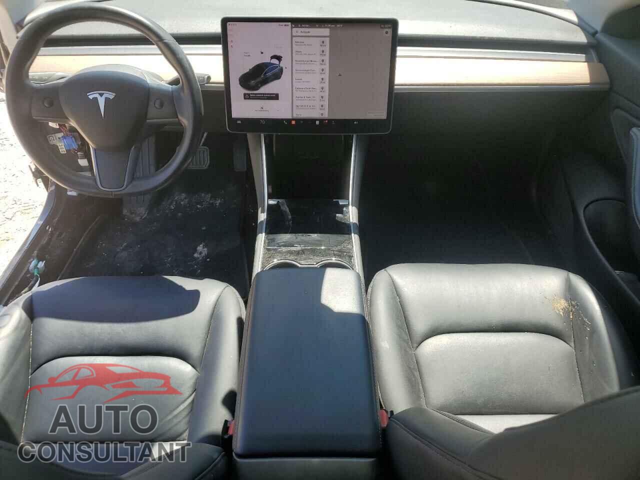 TESLA MODEL 3 2018 - 5YJ3E1EA7JF031352