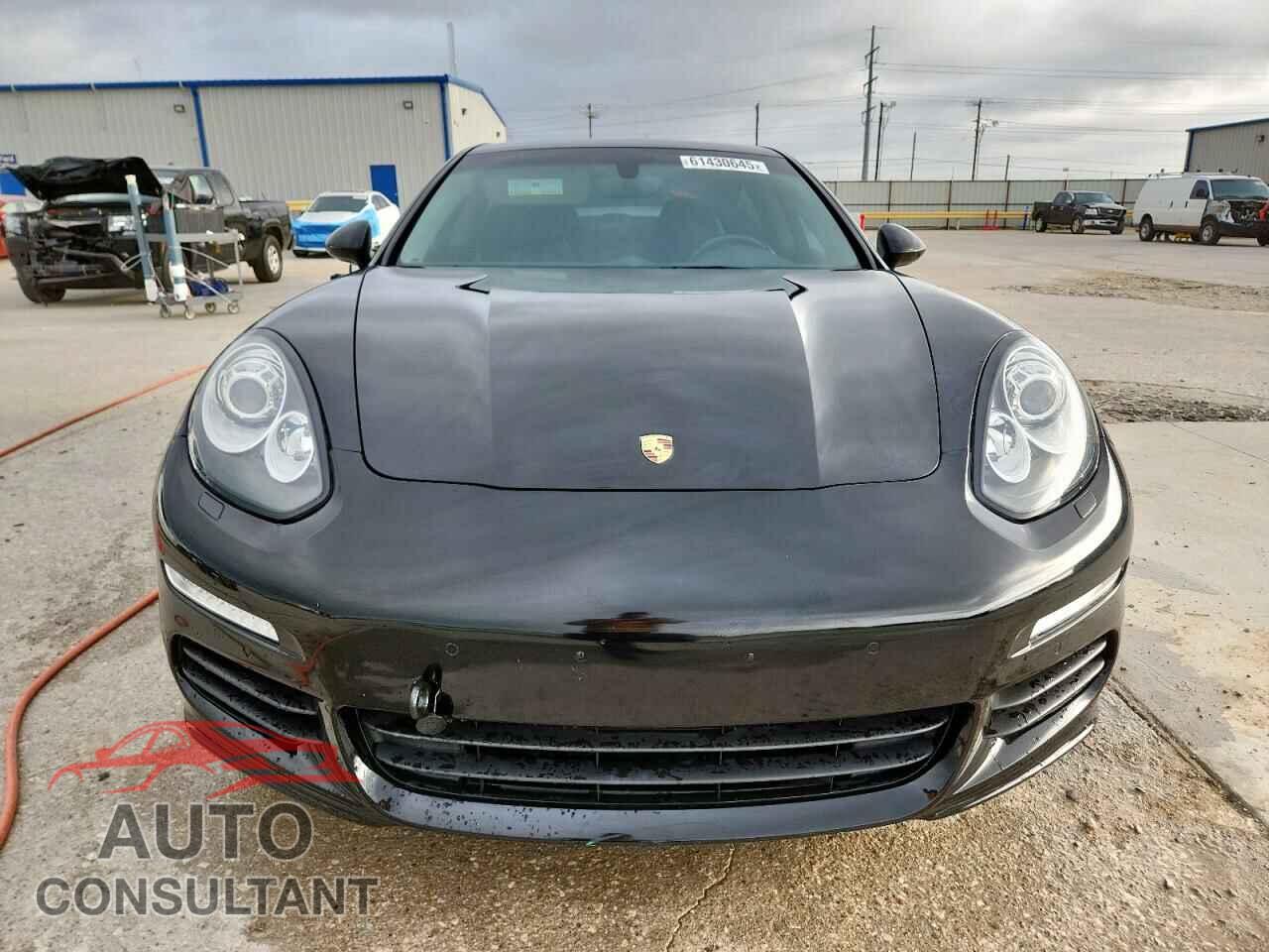 PORSCHE PANAMERA 2015 - WP0AA2A78FL003549
