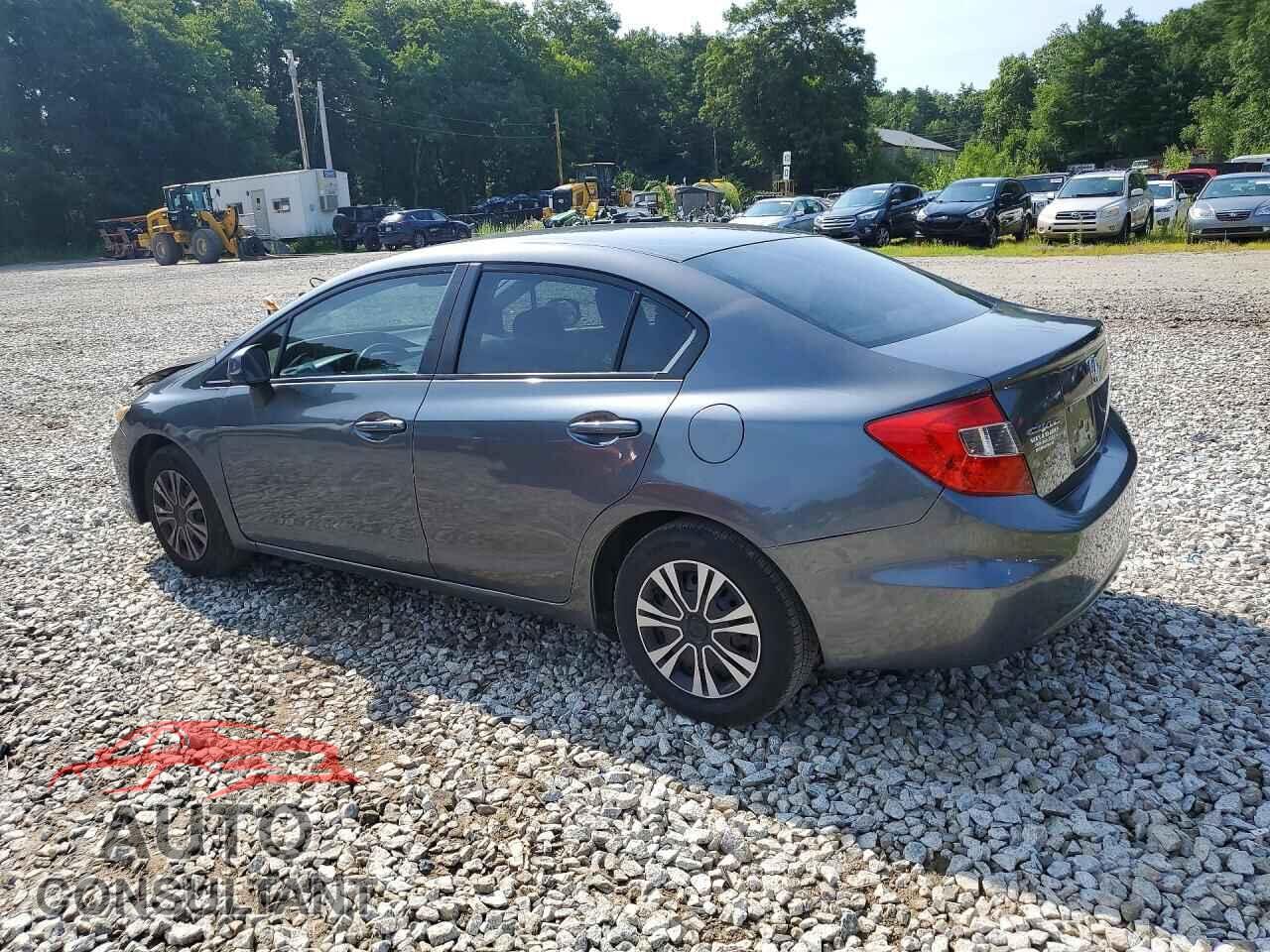 HONDA CIVIC 2012 - 2HGFB2F51CH309934