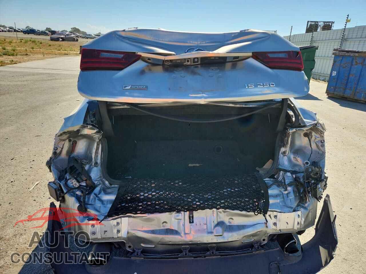 LEXUS IS 2015 - JTHBF1D20F5054594