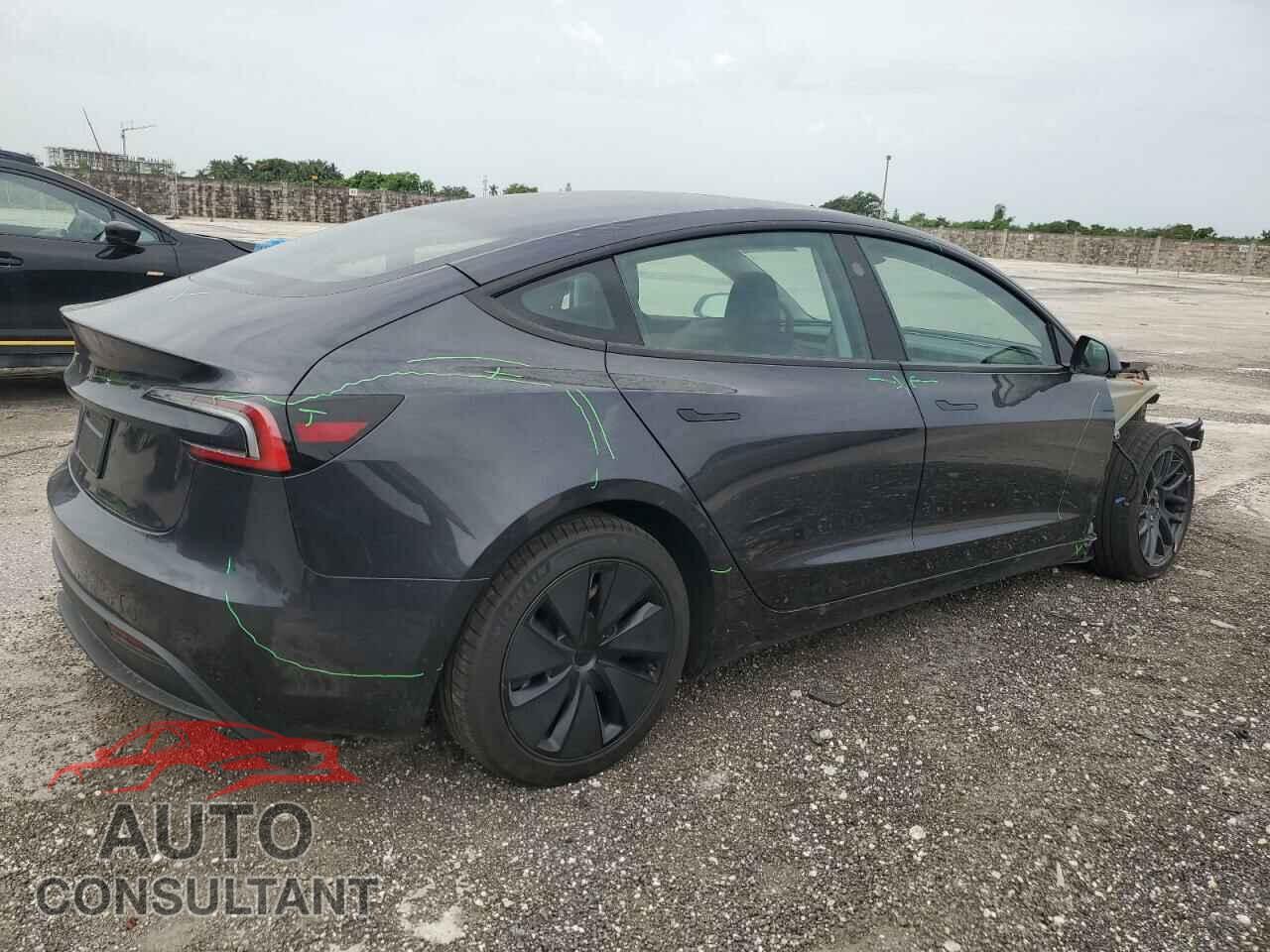 TESLA MODEL 3 2024 - 5YJ3E1EA2RF765473