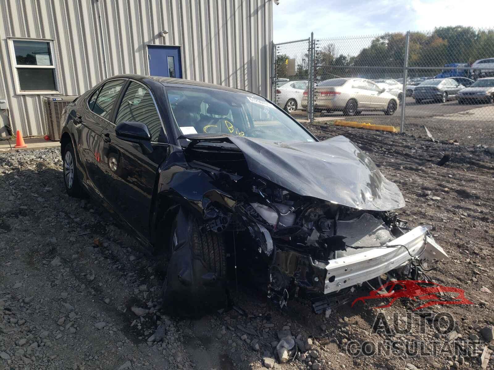 TOYOTA CAMRY 2021 - 4T1C31AK3MU559434