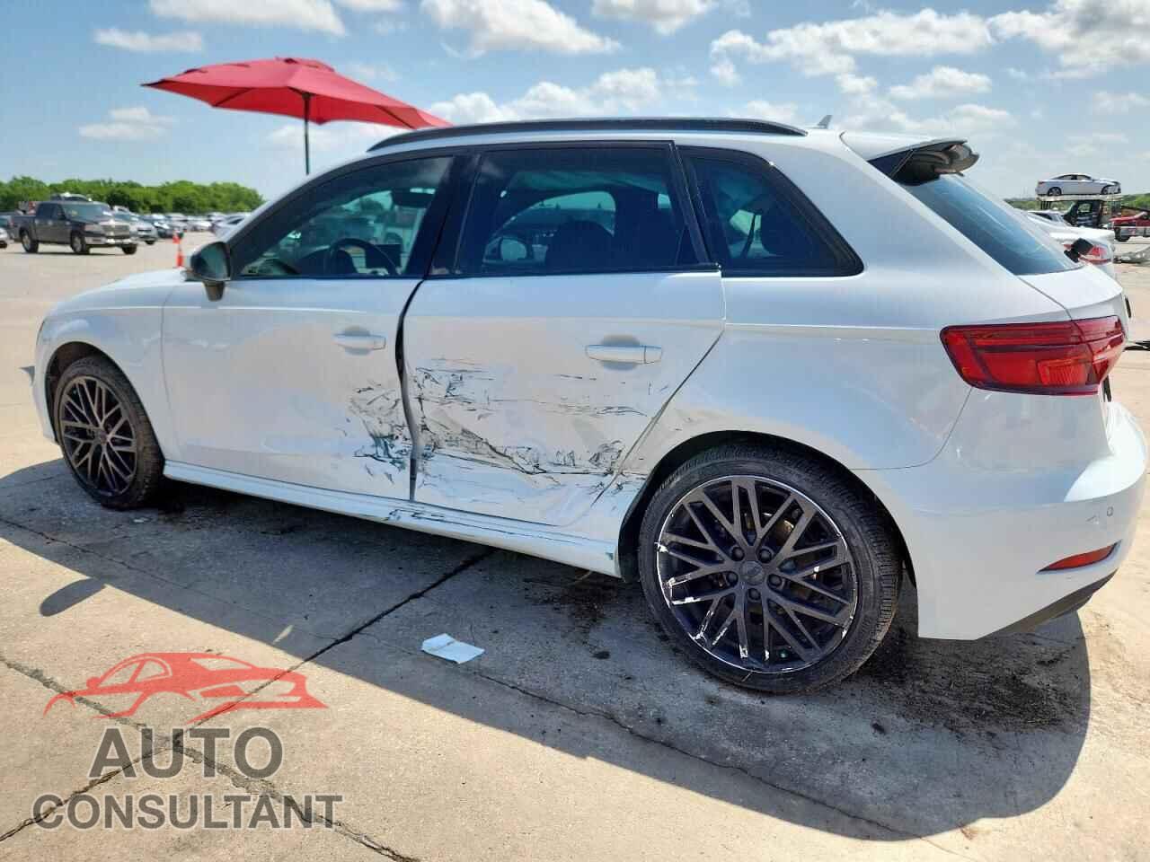 AUDI A3 2018 - WAUTPBFF6JA080106