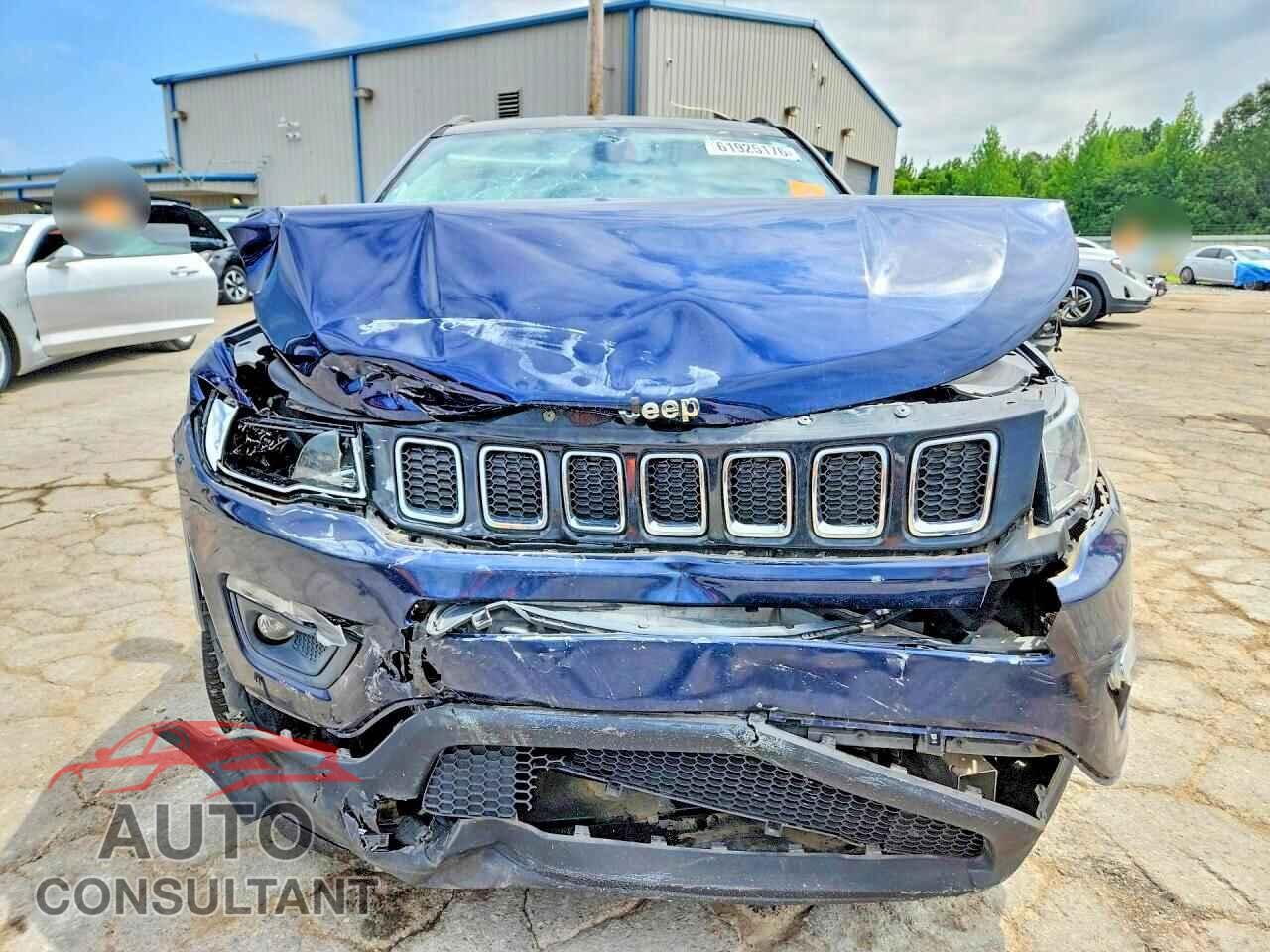 JEEP COMPASS 2018 - 3C4NJDBBXJT154616