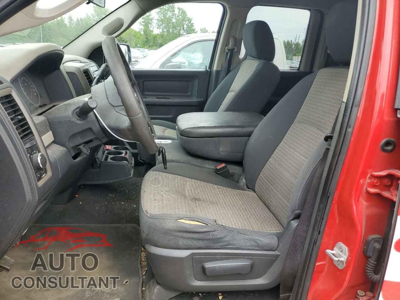 DODGE RAM 1500 2012 - 1C6RD6FP0CS113577