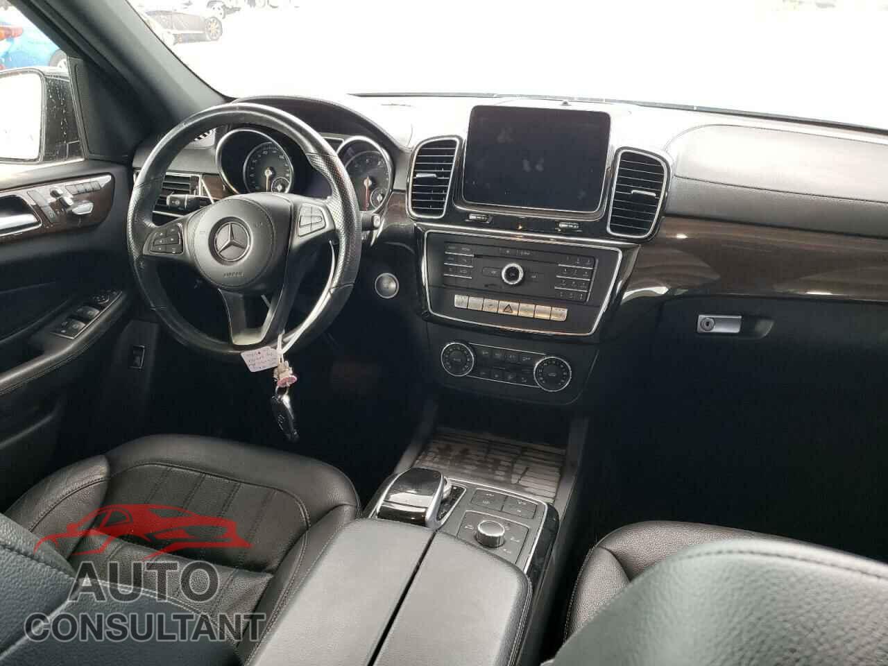 MERCEDES-BENZ GLS-CLASS 2017 - 4JGDF6EE4HA891726