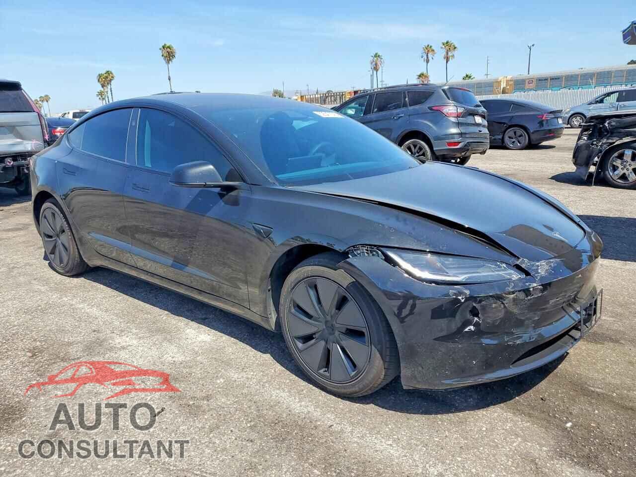 TESLA MODEL 3 2025 - 5YJ3E1EA4SF058784