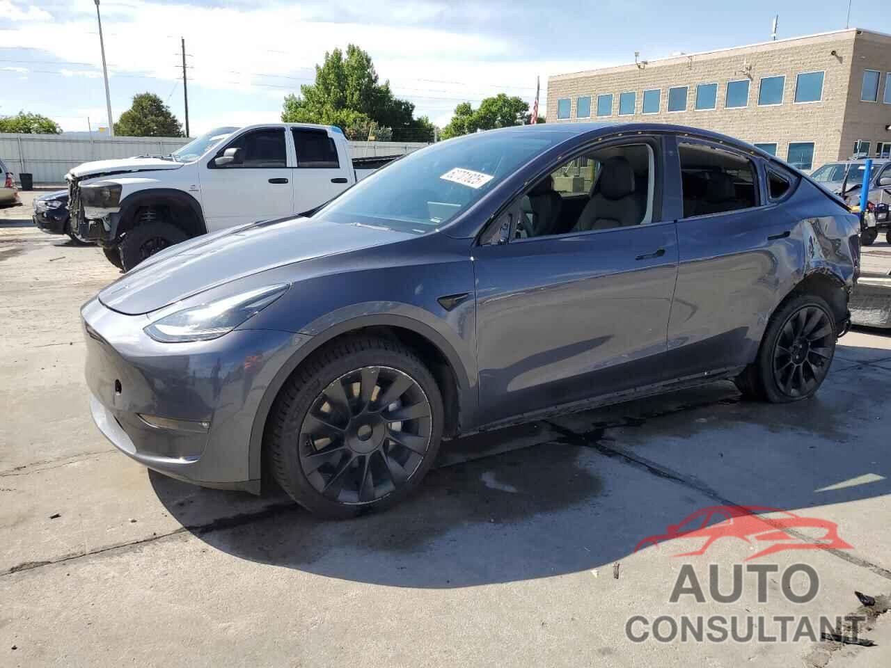 TESLA MODEL Y 2023 - 7SAYGDEE4PF615465