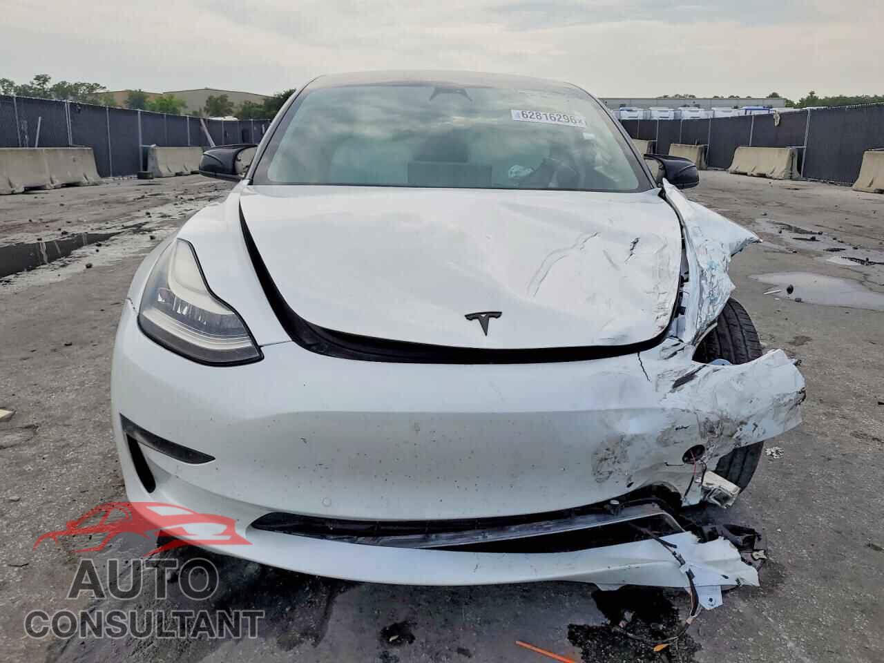TESLA MODEL 3 2021 - 5YJ3E1EA0MF853737