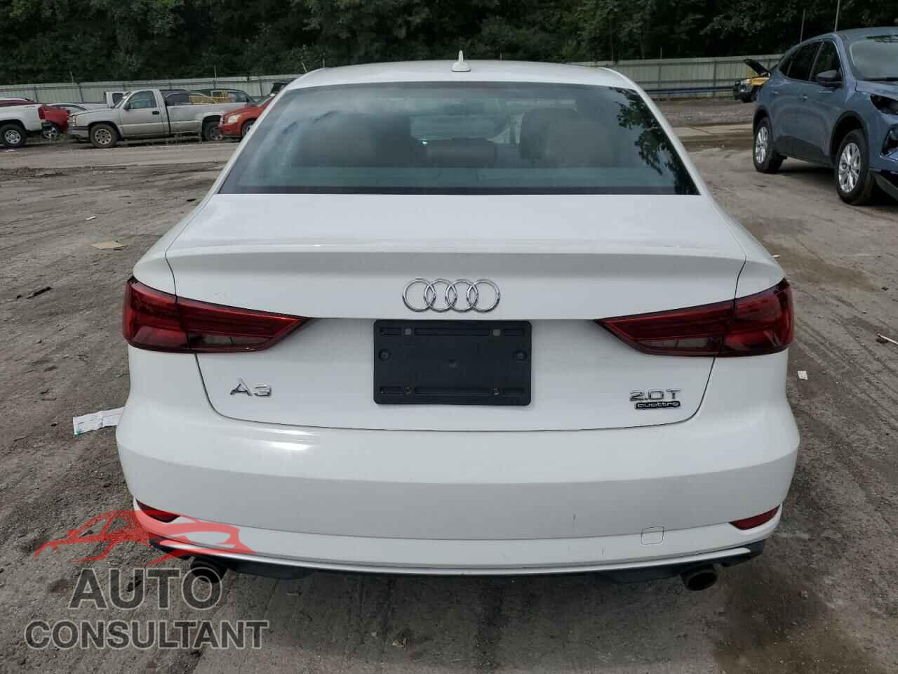 AUDI A3 2017 - WAUB8GFF5H1027798
