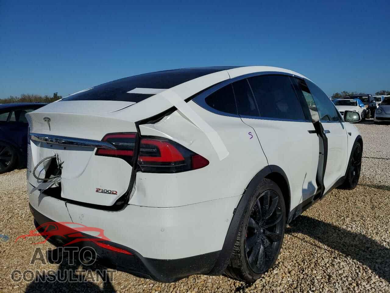 TESLA MODEL X 2016 - 5YJXCBE41GF020993