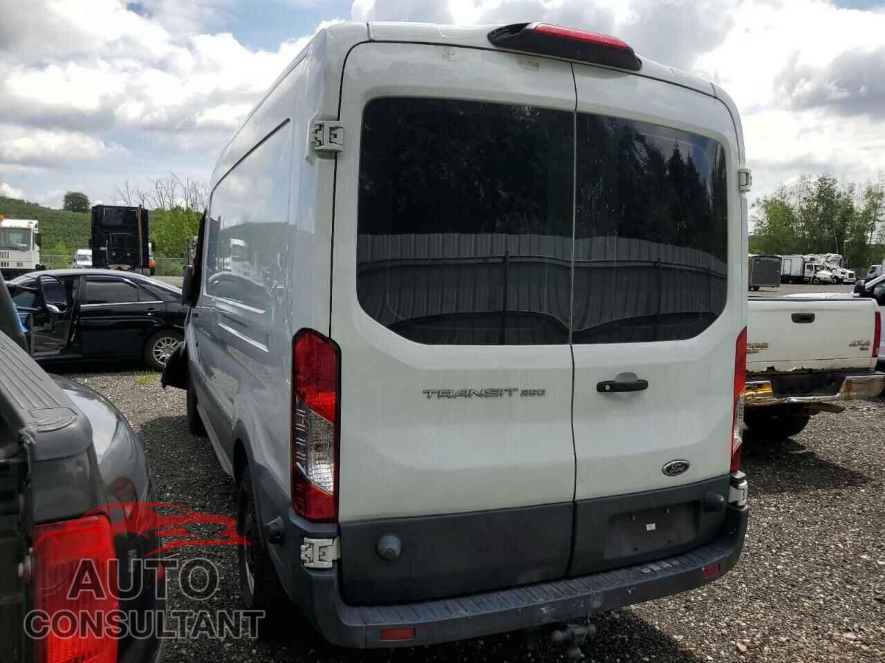 FORD TRANSIT 2018 - 1FTYR2CMXJKA85664