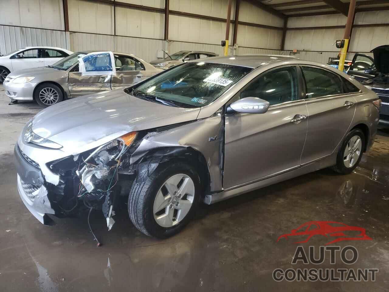 HYUNDAI SONATA 2011 - KMHEC4A47BA003735