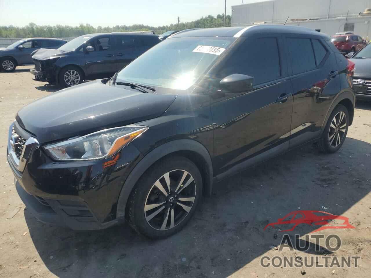 NISSAN KICKS 2018 - 3N1CP5CU9JL514716