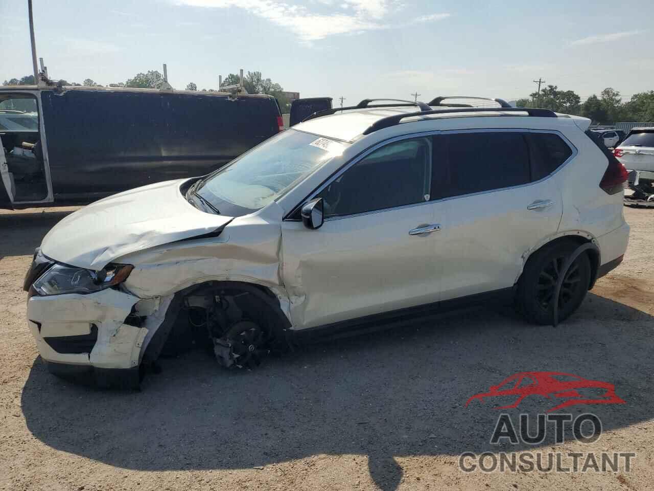 NISSAN ROGUE 2018 - 5N1AT2MT7JC821569