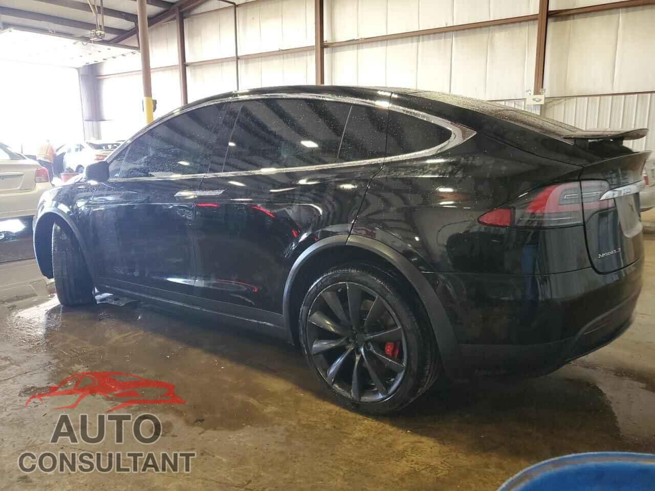 TESLA MODEL X 2016 - 5YJXCBE42GF017553