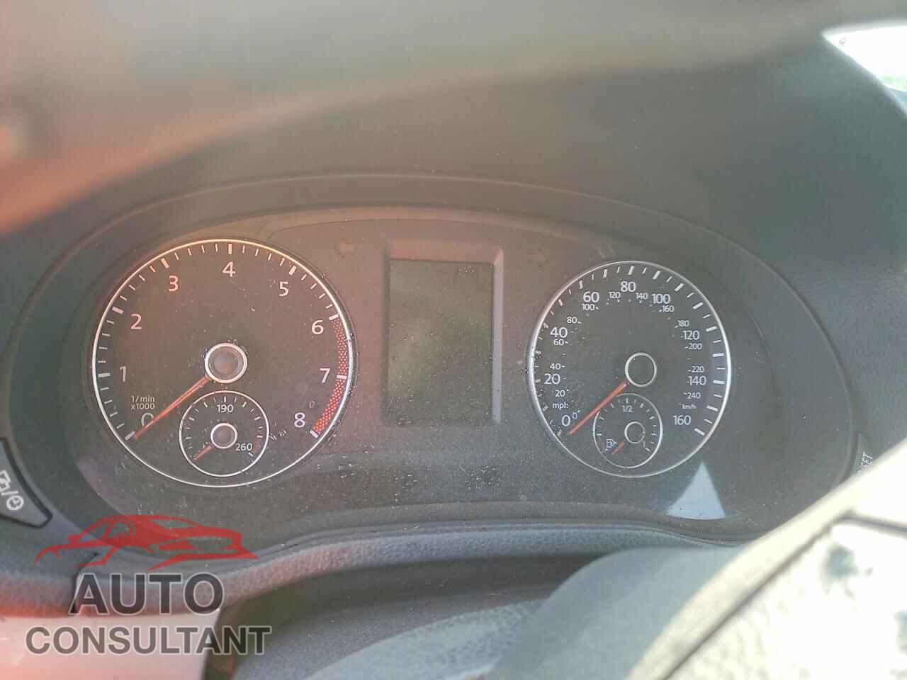 VOLKSWAGEN PASSAT 2013 - 1VWAP7A33DC031892