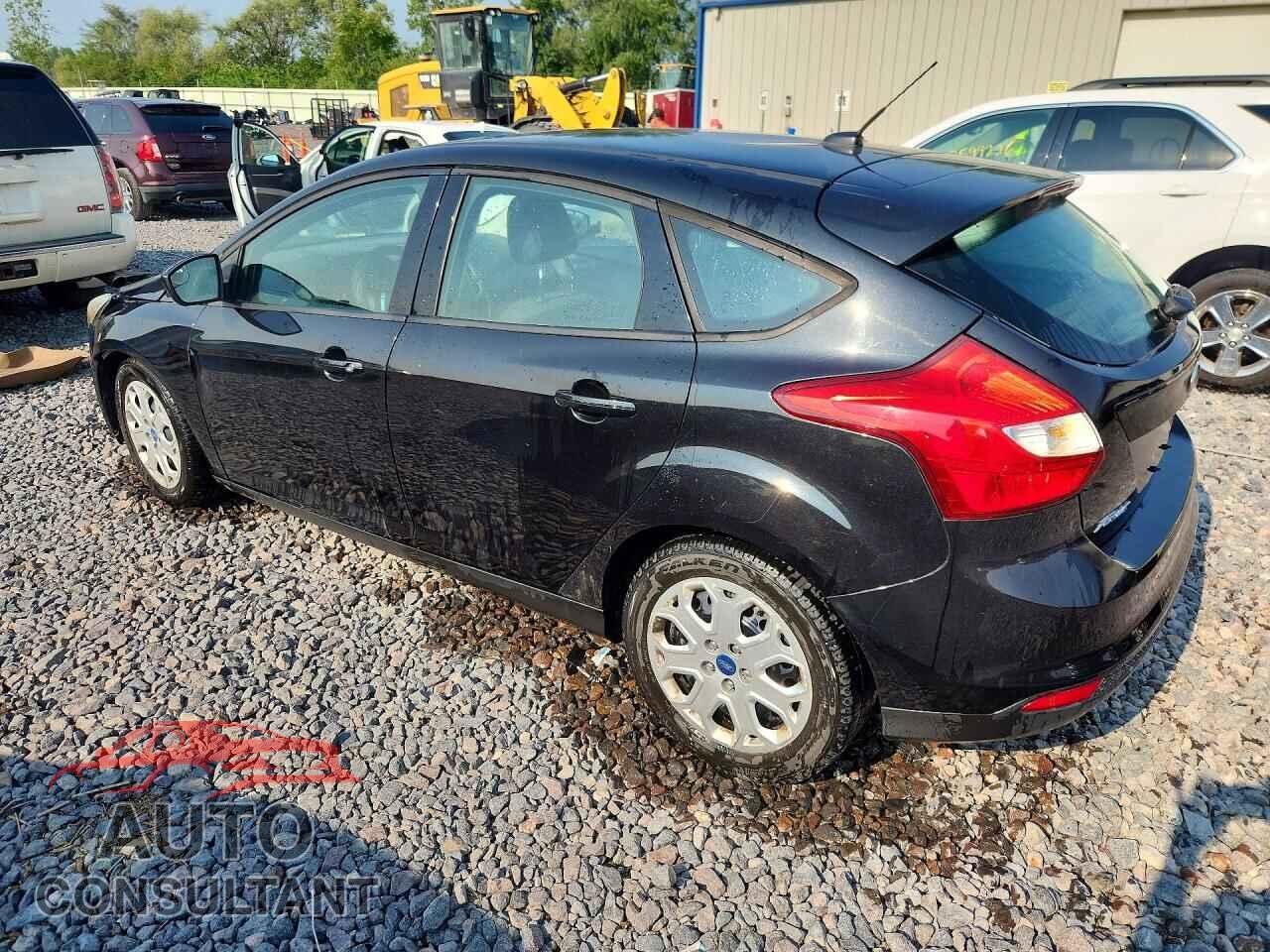 FORD FOCUS 2012 - 1FAHP3K21CL102219