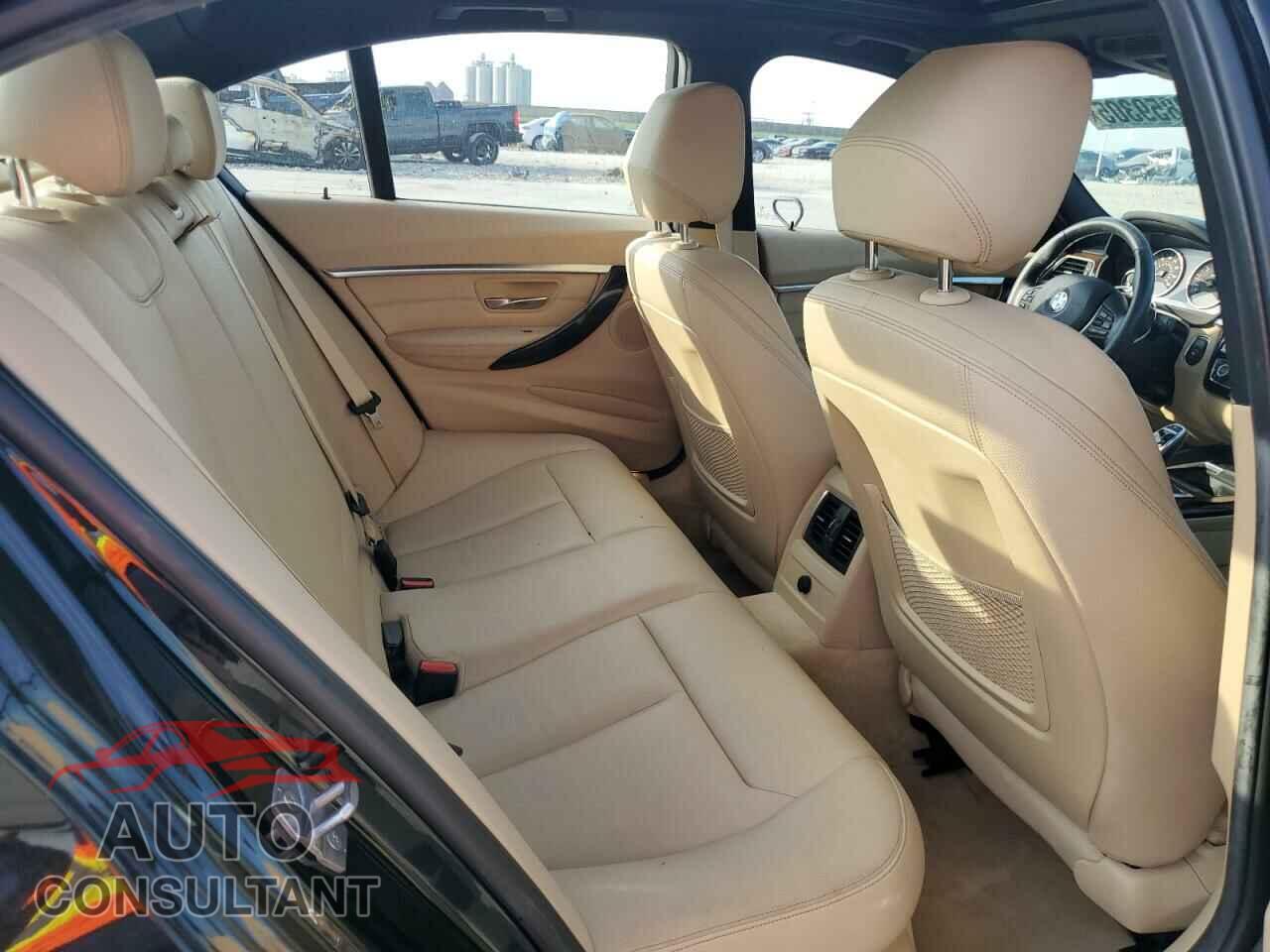 BMW 3 SERIES 2016 - WBA8E9G50GNU29773
