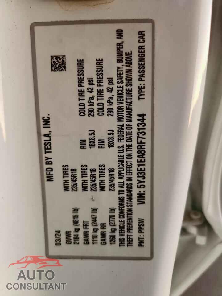 TESLA MODEL 3 2024 - 5YJ3E1EA8RF731344