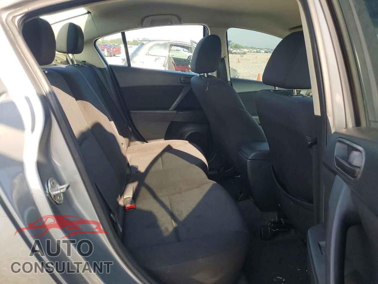MAZDA 3 2011 - JM1BL1UF7B1449340