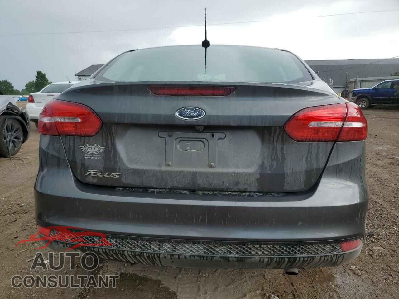 FORD FOCUS 2017 - 1FADP3E27HL234516