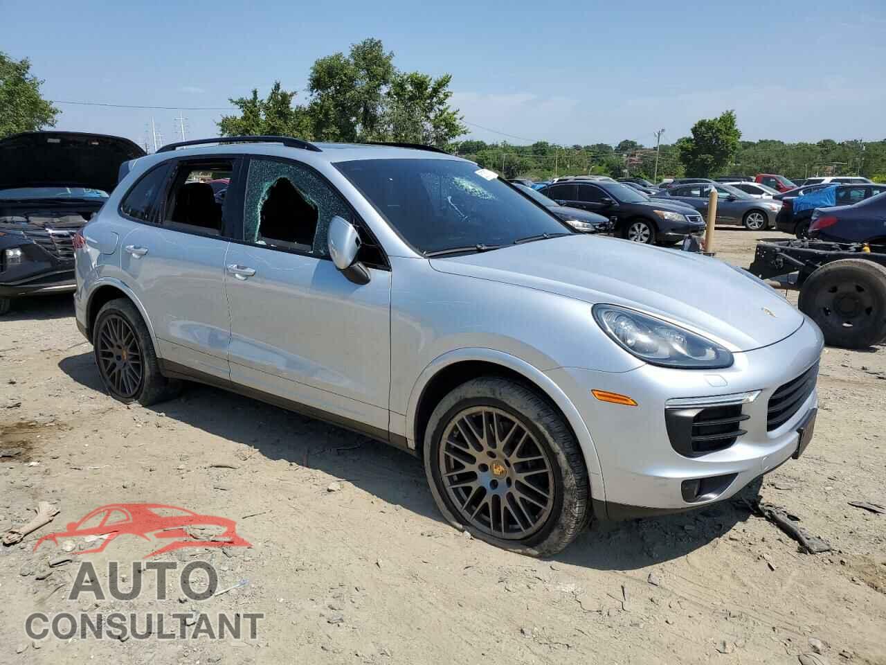 PORSCHE CAYENNE 2017 - WP1AA2A25HKA86367