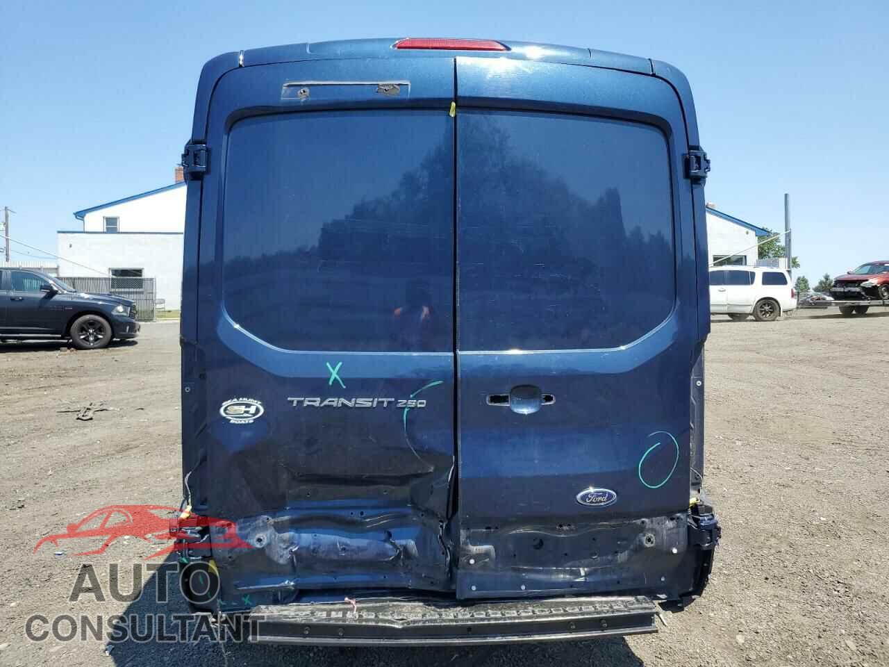 FORD TRANSIT 2017 - 1FTYR2CM5HKA29528