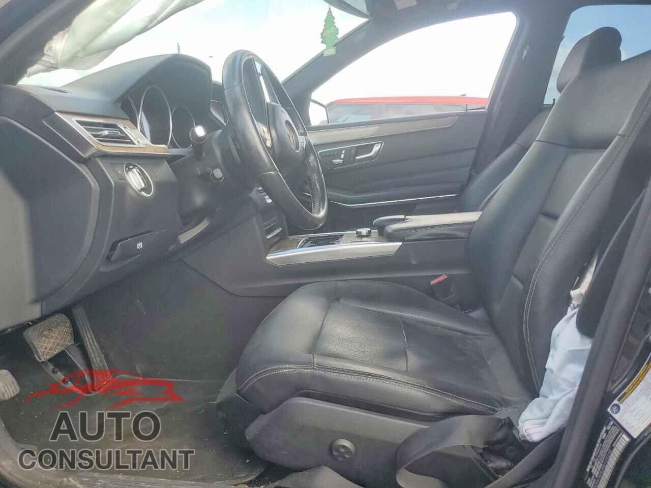 MERCEDES-BENZ E-CLASS 2015 - WDDHF5KB3FB131312