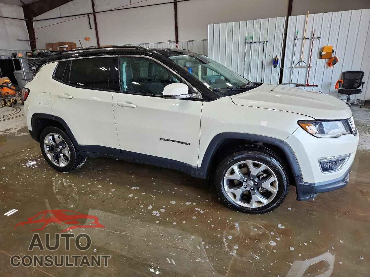 JEEP COMPASS 2018 - 3C4NJDCB9JT280822