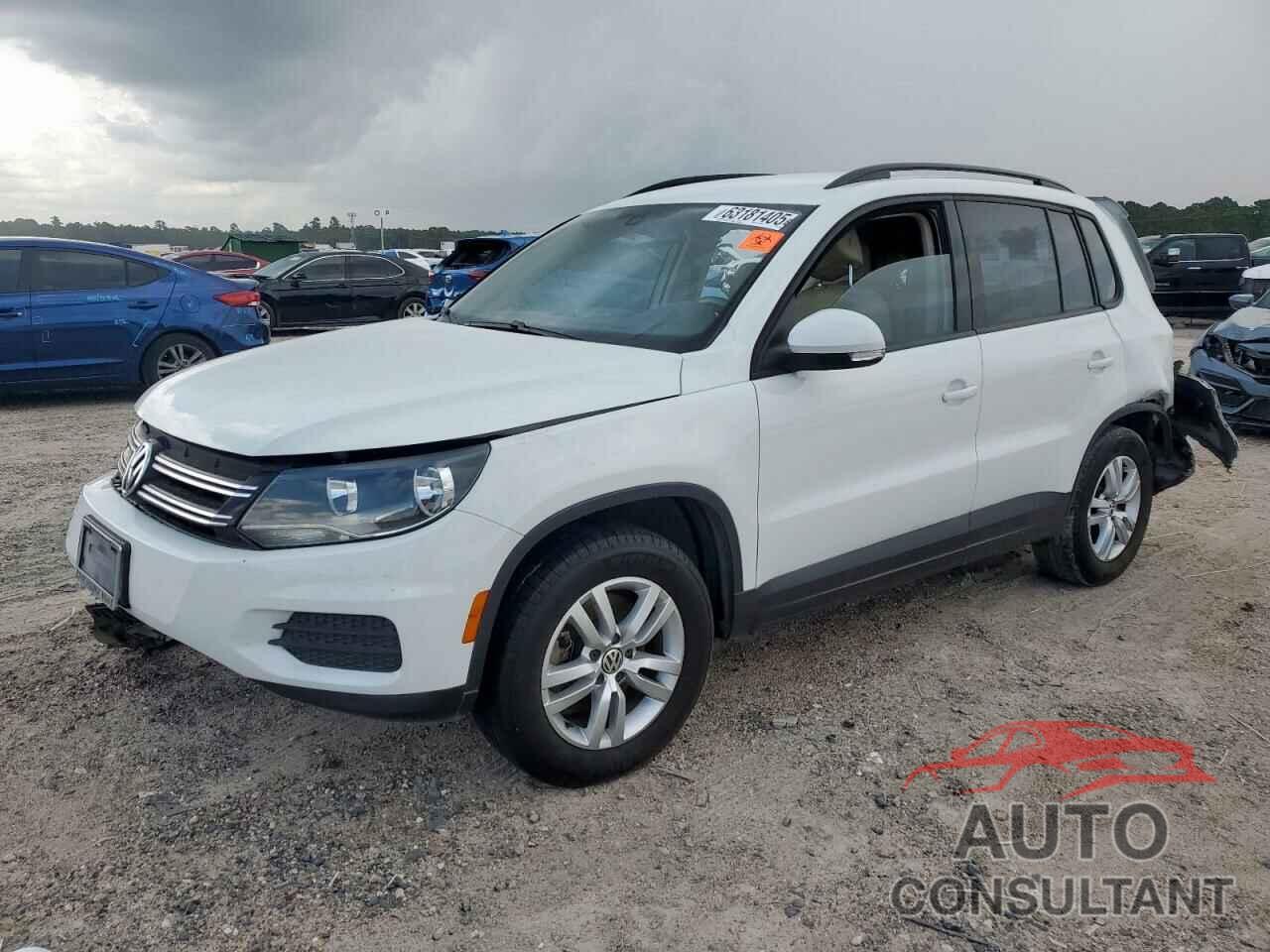 VOLKSWAGEN TIGUAN 2017 - WVGAV7AX4HW509023