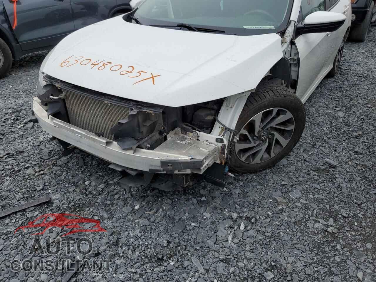 HONDA CIVIC 2019 - 2HGFC2F74KH013349