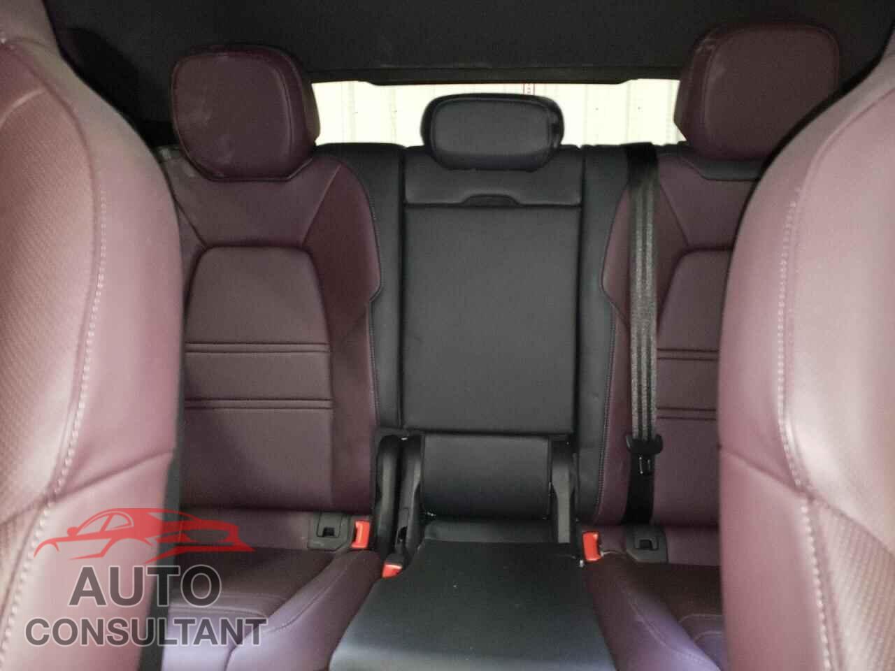 PORSCHE CAYENNE 2024 - WP1BA2AY2RDA51929