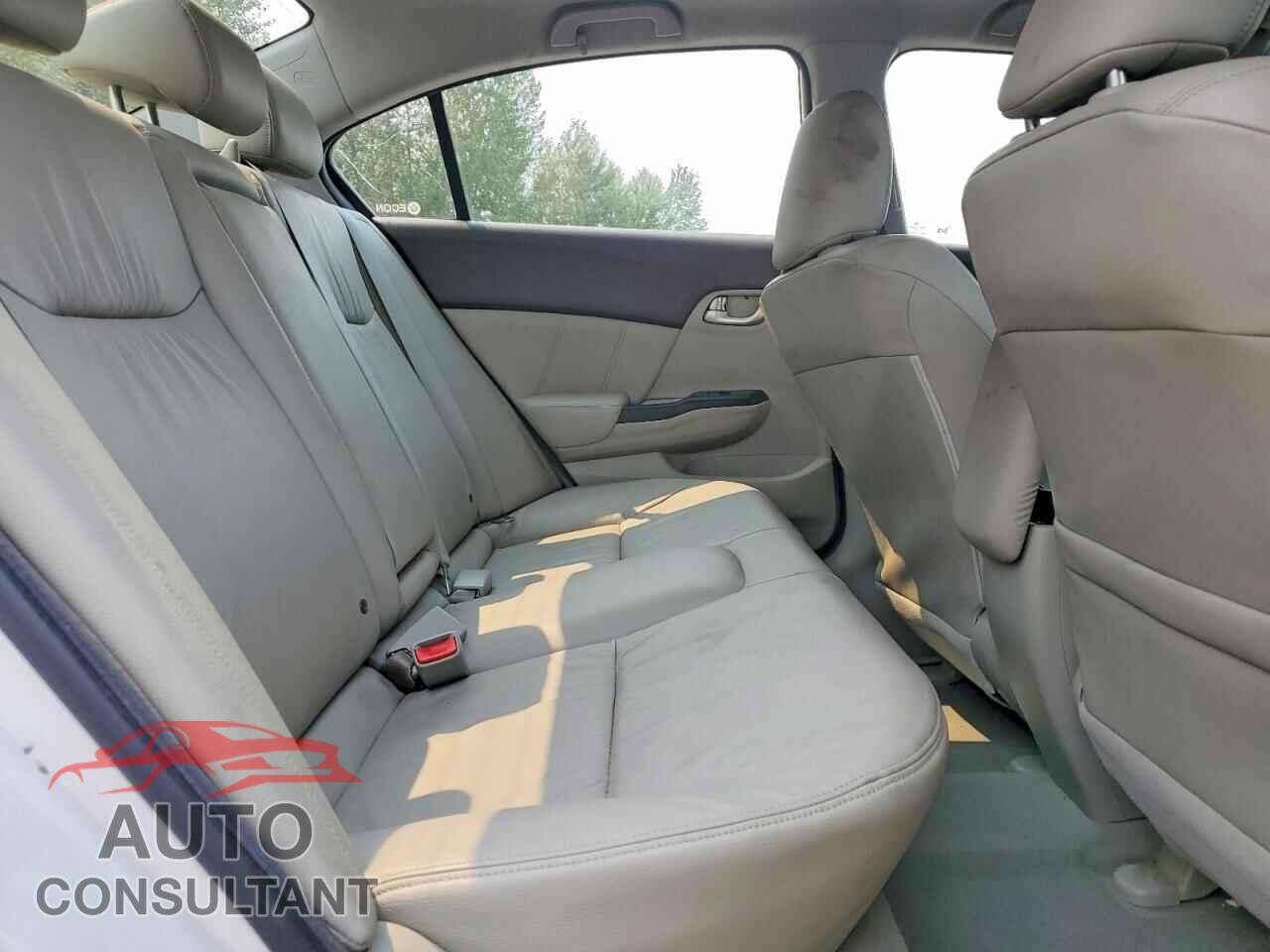 HONDA CIVIC 2012 - 2HGFB2F98CH307908