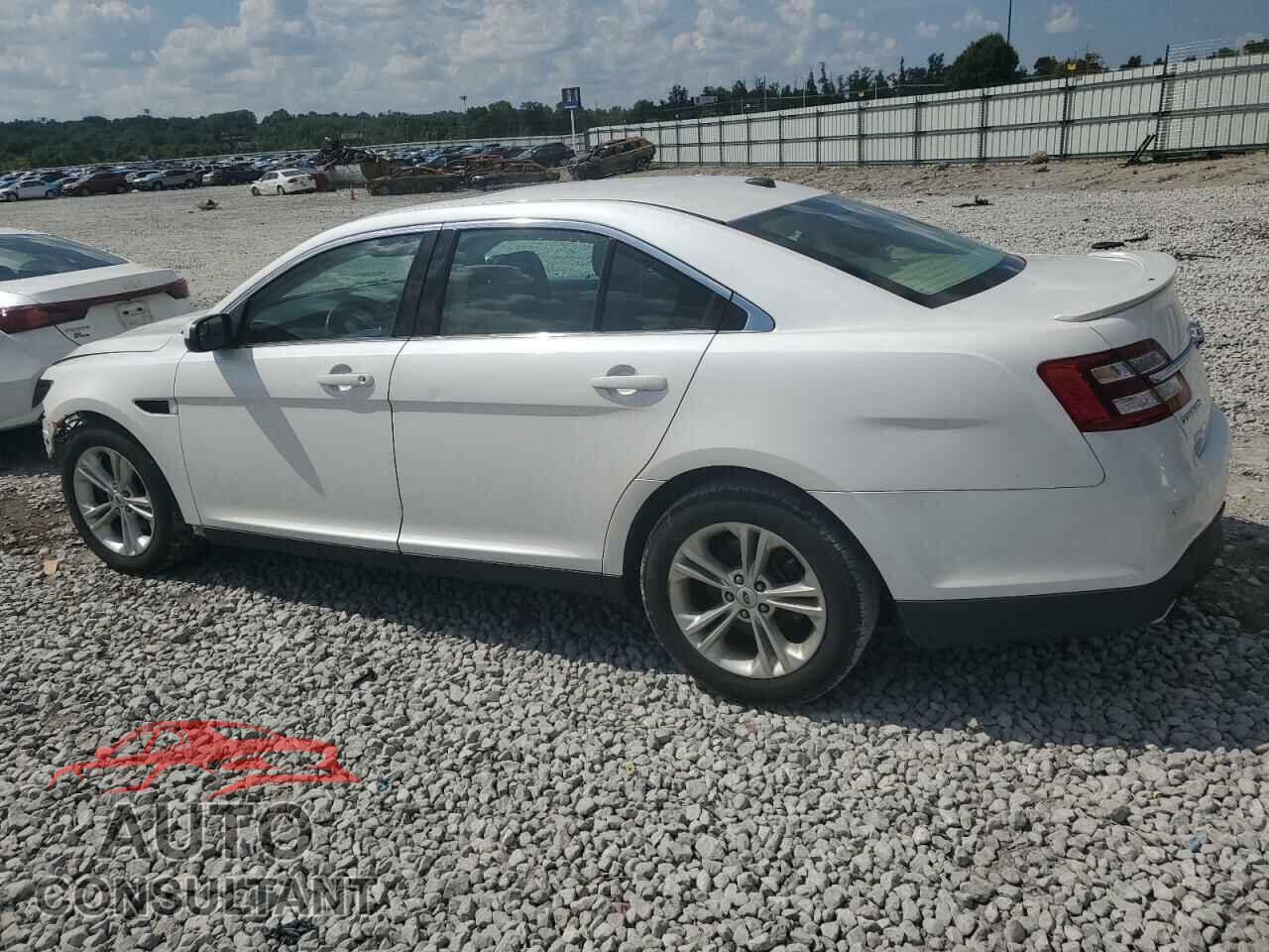 FORD TAURUS 2014 - 1FAHP2E81EG110679
