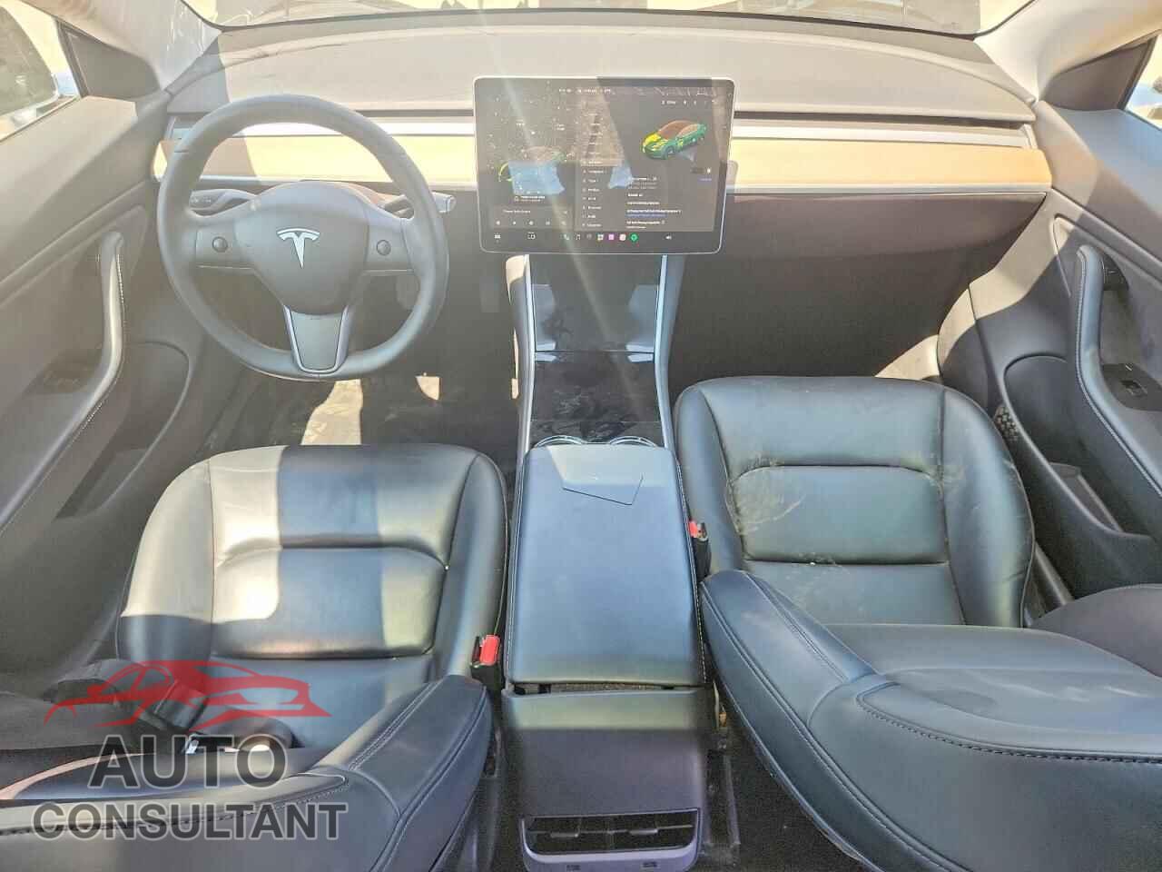 TESLA MODEL 3 2020 - 5YJ3E1EB3LF600144