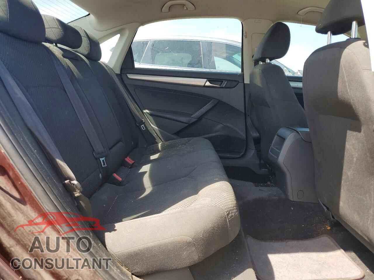 VOLKSWAGEN PASSAT 2013 - 1VWAP7A3XDC044509
