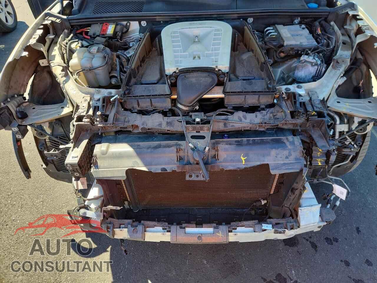 PORSCHE CAYENNE 2020 - WP1AA2AY7LDA10604