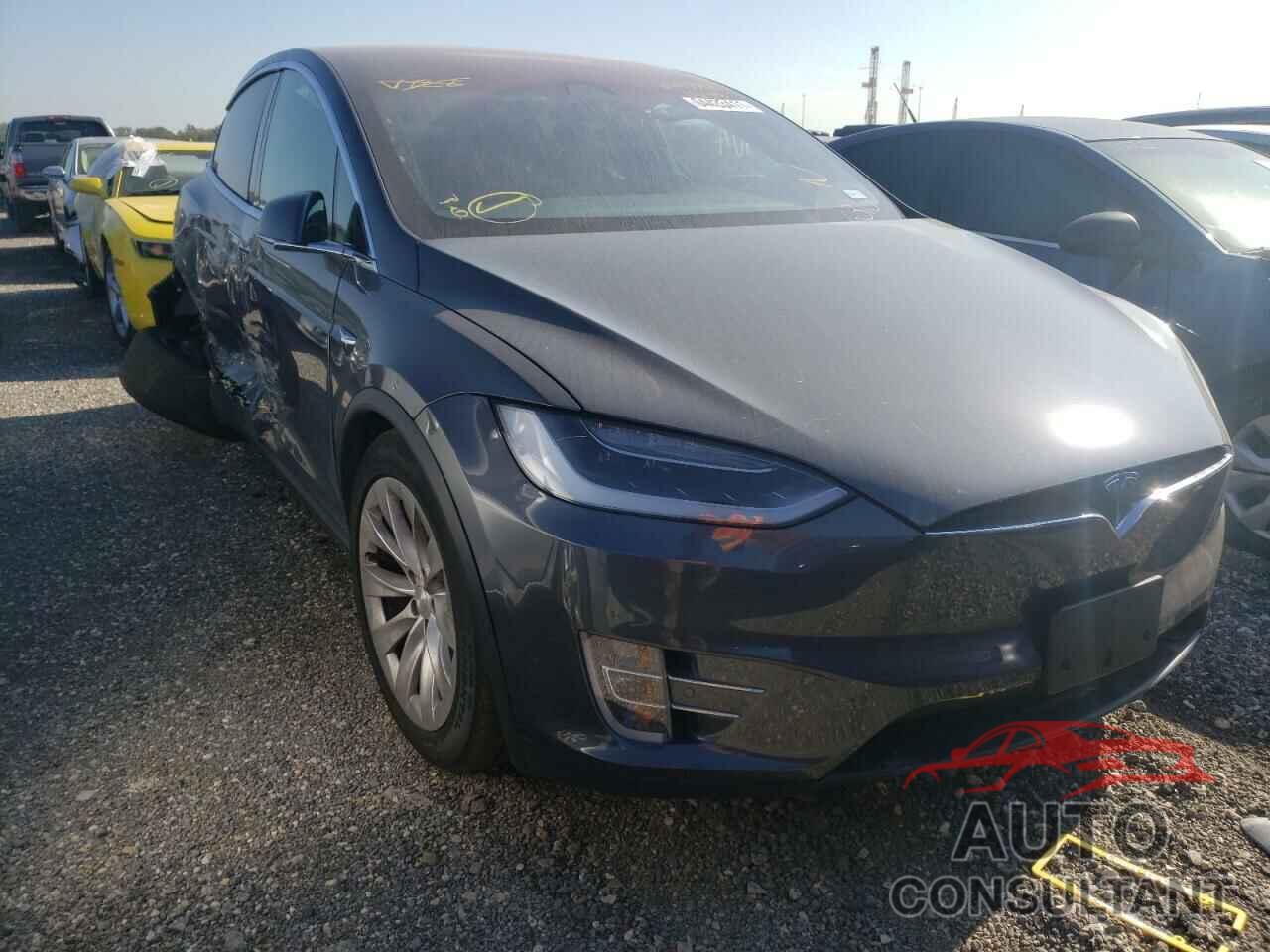 TESLA MODEL X 2018 - 5YJXCDE23JF116318