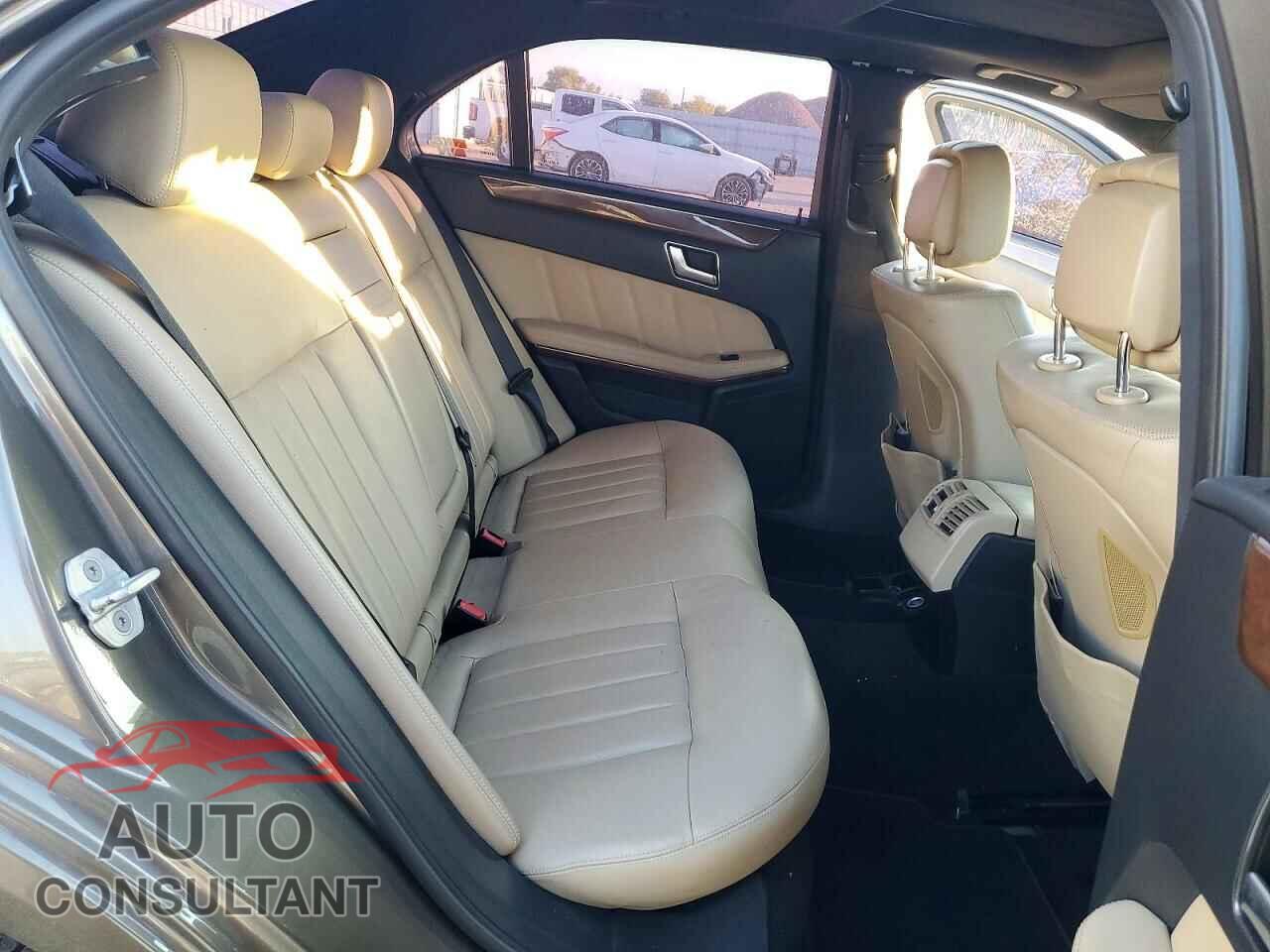 MERCEDES-BENZ E-CLASS 2013 - WDDHF9BB9DA692091